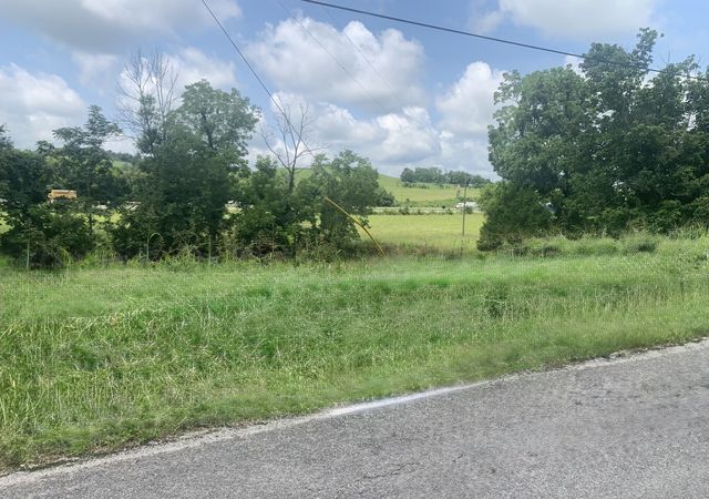 4027 Panhandle Rd, Wartrace, TN 37183