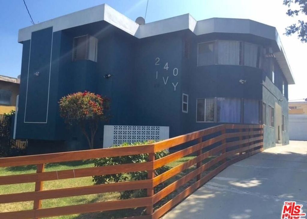 240 E Ivy Avenue, Inglewood, CA 90302 — exterior