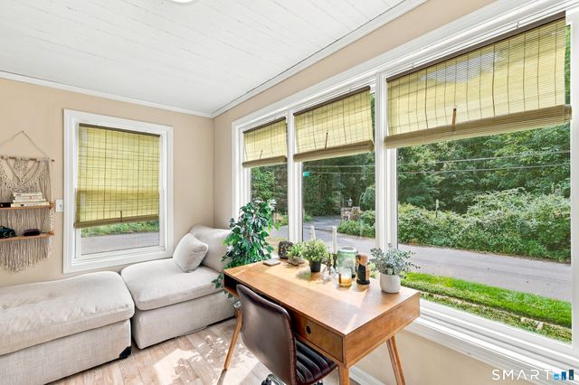 85 Ford Street, Hamden, CT 06517