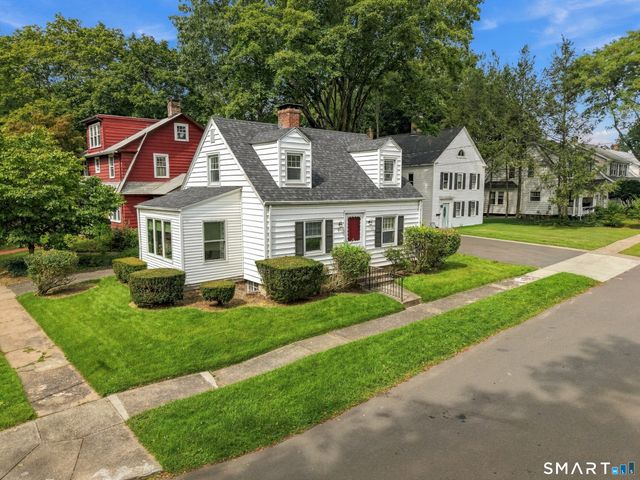 85 Ford Street, Hamden, CT 06517