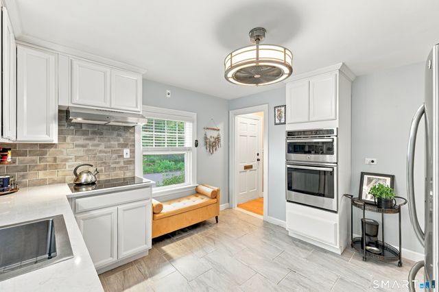 85 Ford Street, Hamden, CT 06517