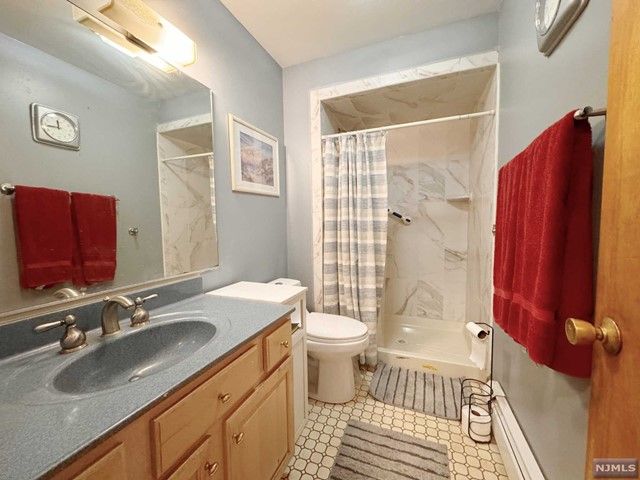 322 Nottingham Road, Ramsey, NJ 07446