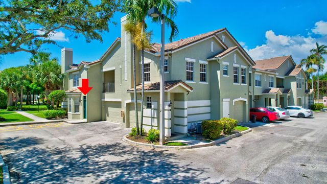 310 Belmont Place 310, Boynton Beach, FL 33436