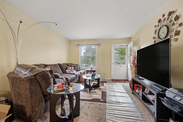 6726 College Avenue, Grand Rapids, MI 49548