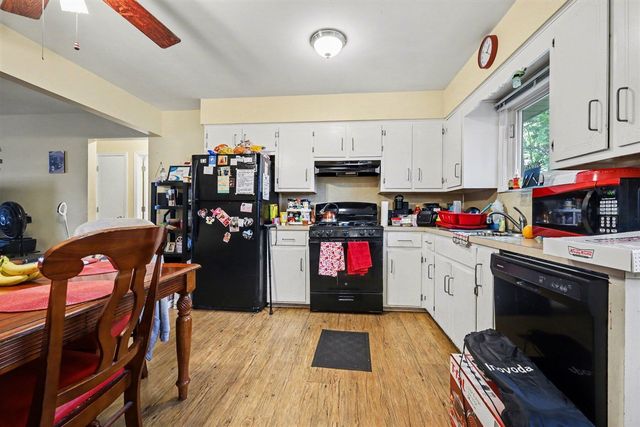 6726 College Avenue, Grand Rapids, MI 49548