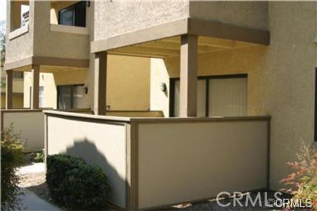 1132 W Blaine Street 104, Riverside, CA 92507
