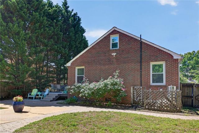 1648 E Bayview BLVD, Norfolk, VA 23503