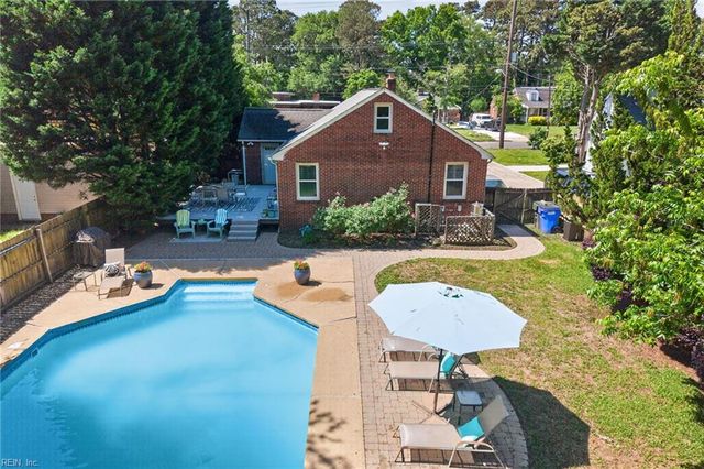 1648 E Bayview BLVD, Norfolk, VA 23503