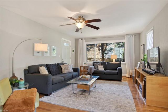 1648 E Bayview BLVD, Norfolk, VA 23503