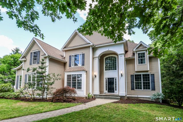 14 Wood Creek Road, New Milford, CT 06776