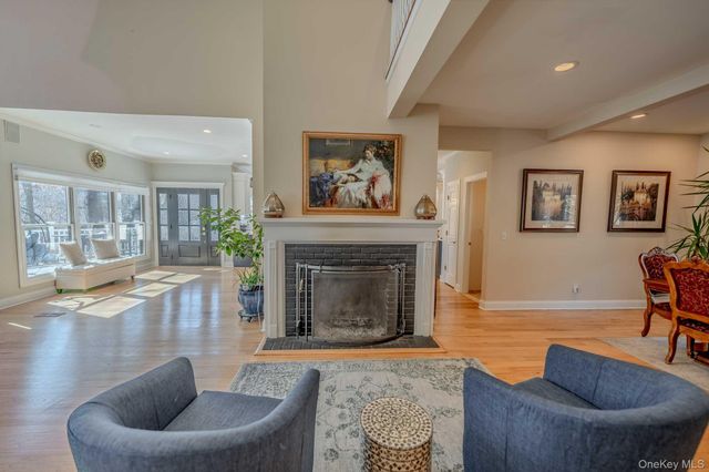 5 Ocean Avenue, Northport, NY 11768