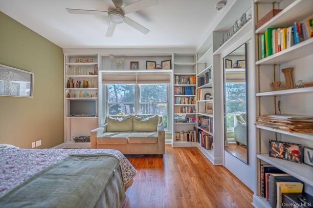 5 Ocean Avenue, Northport, NY 11768