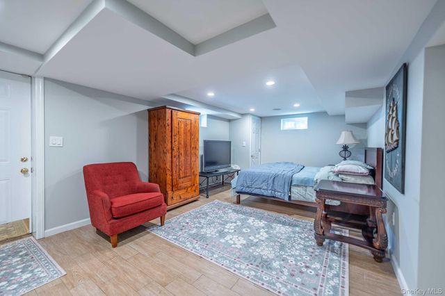 5 Ocean Avenue, Northport, NY 11768