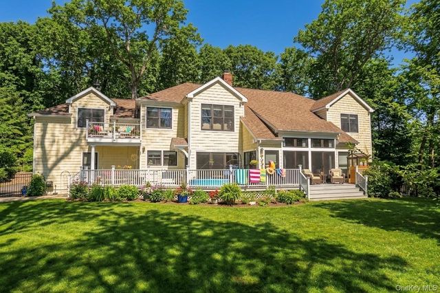 5 Ocean Avenue, Northport, NY 11768