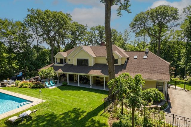 5 Ocean Avenue, Northport, NY 11768