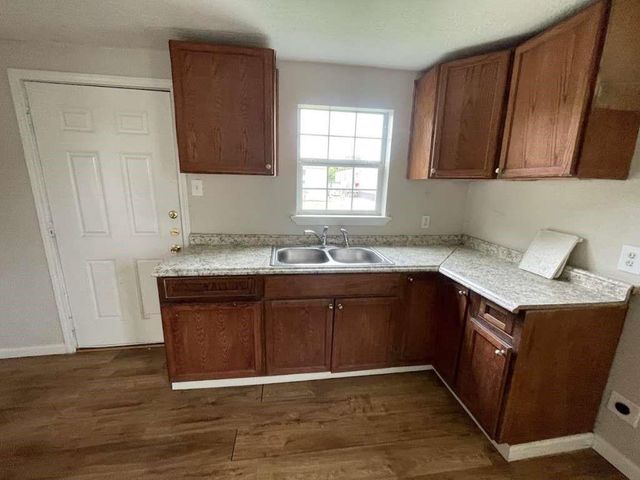 603 Willow Street, Baytown, TX 77520