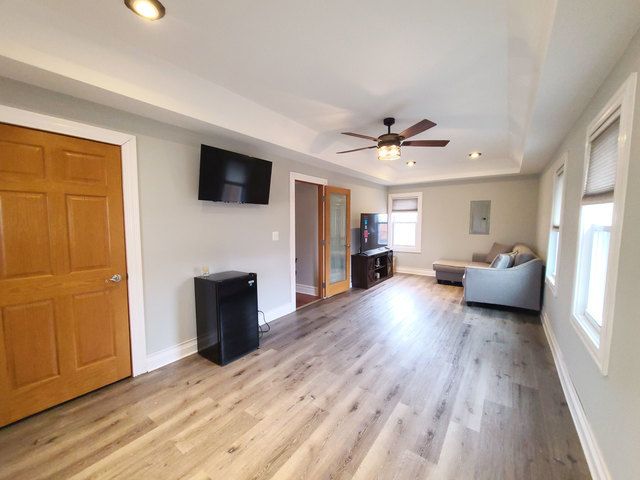 5831 W 109th Street, Chicago Ridge, IL 60415