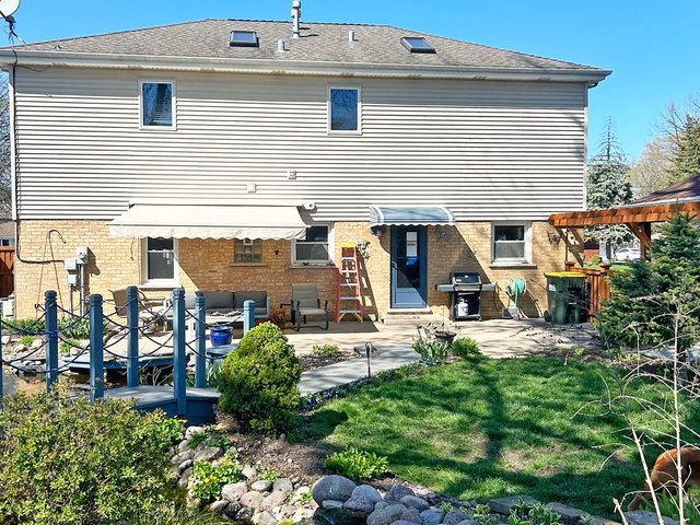 5831 W 109th Street, Chicago Ridge, IL 60415