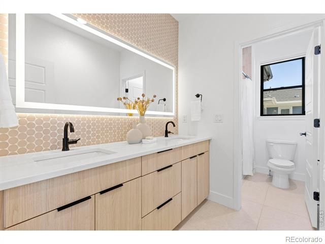 592 Central Park Circle, Superior, CO 80027