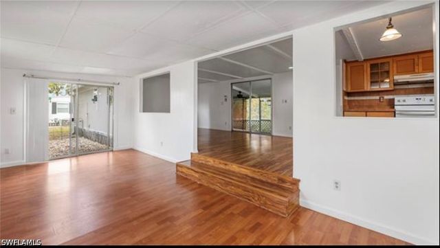 171 Grassy Key LN, Naples, FL 34114