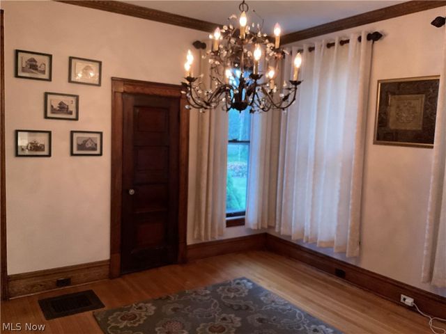1926 Walnut Boulevard, Ashtabula, OH 44004