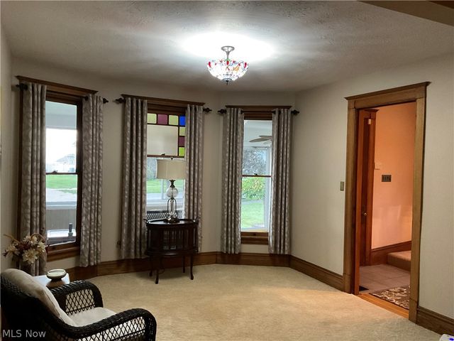 1926 Walnut Boulevard, Ashtabula, OH 44004