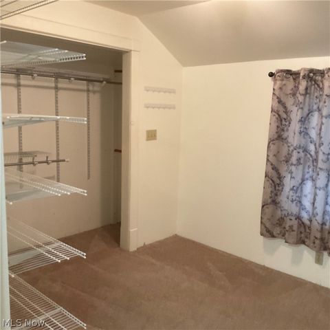 1926 Walnut Boulevard, Ashtabula, OH 44004