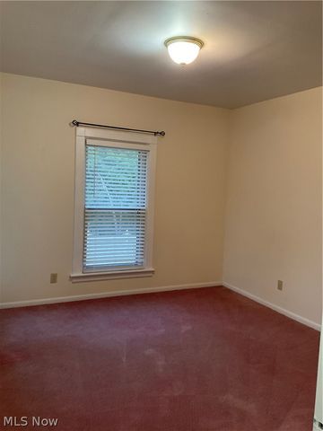 1926 Walnut Boulevard, Ashtabula, OH 44004