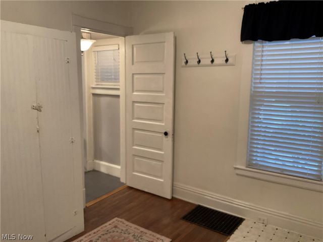 1926 Walnut Boulevard, Ashtabula, OH 44004