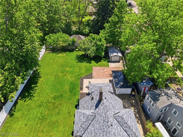 1926 Walnut Boulevard, Ashtabula, OH 44004