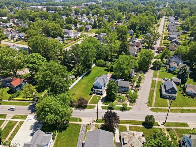1926 Walnut Boulevard, Ashtabula, OH 44004