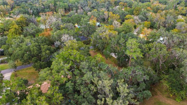 8406 NW 43RD LANE, Ocala, FL 34482