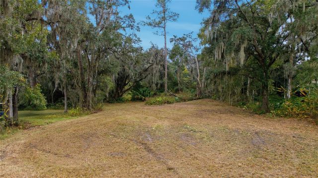 8406 NW 43RD LANE, Ocala, FL 34482