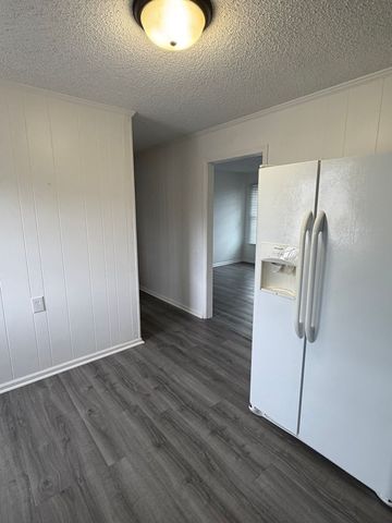 141 Quita Cir Apt B, Lebanon, TN 37087