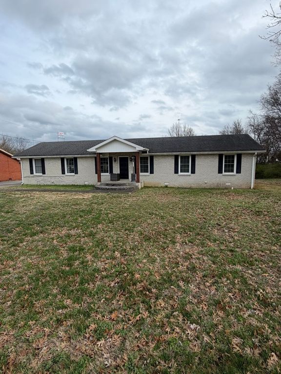 141 Quita Cir Apt B, Lebanon, TN 37087