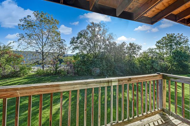 7413 Brookdale Drive 209, Darien, IL 60561