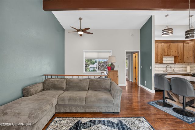 6510 E 16th Avenue, Anchorage, AK 99504
