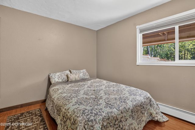 6510 E 16th Avenue, Anchorage, AK 99504