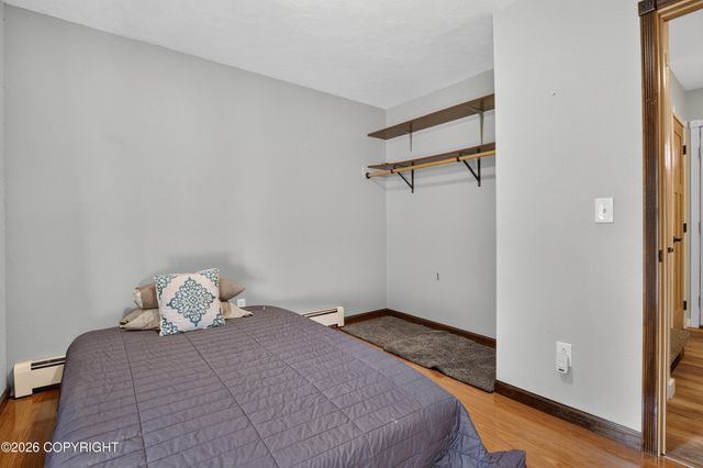 6510 E 16th Avenue, Anchorage, AK 99504