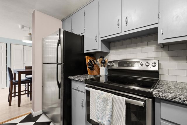 200 Park Terrace Drive 255, Stoneham, MA 02180