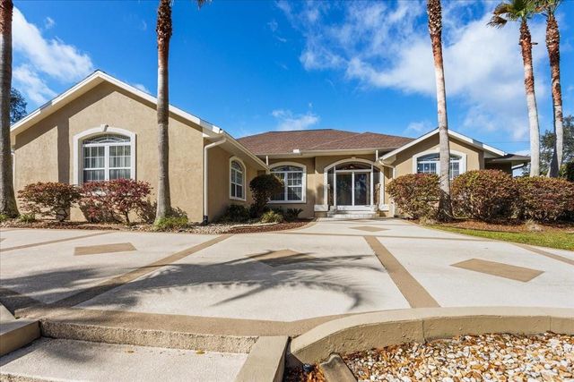 196 NW CLUBVIEW CIRCLE, Lake City, FL 32055