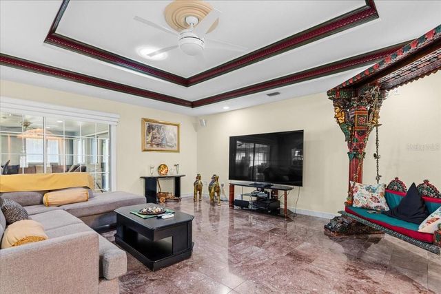 196 NW CLUBVIEW CIRCLE, Lake City, FL 32055