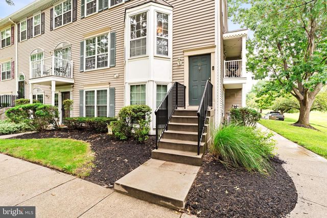46 LEHAVRE CT, Hamilton, NJ 08619