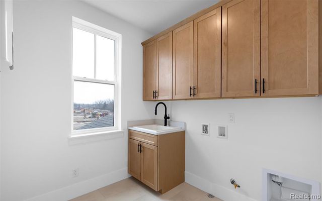 412 S Center Street, Northville, MI 48167