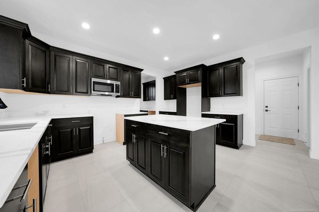 14647 Glenshire Drive, Sterling Heights, MI 48312