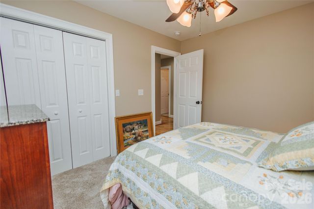 160 Winsome Forest Drive, Nebo, NC 28761