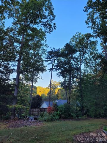 160 Winsome Forest Drive, Nebo, NC 28761