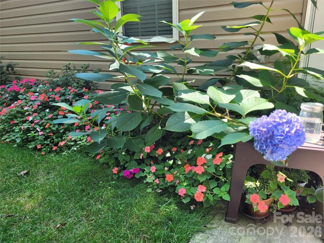 160 Winsome Forest Drive, Nebo, NC 28761