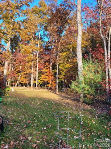 160 Winsome Forest Drive, Nebo, NC 28761