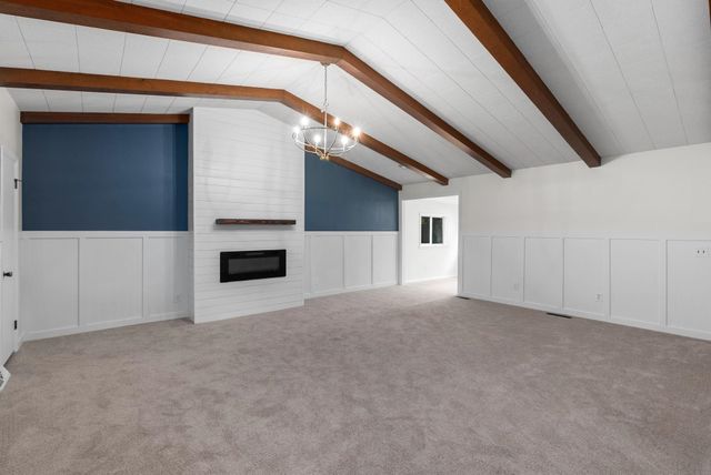 988 W Alexander Dr., Haysville, KS 67060